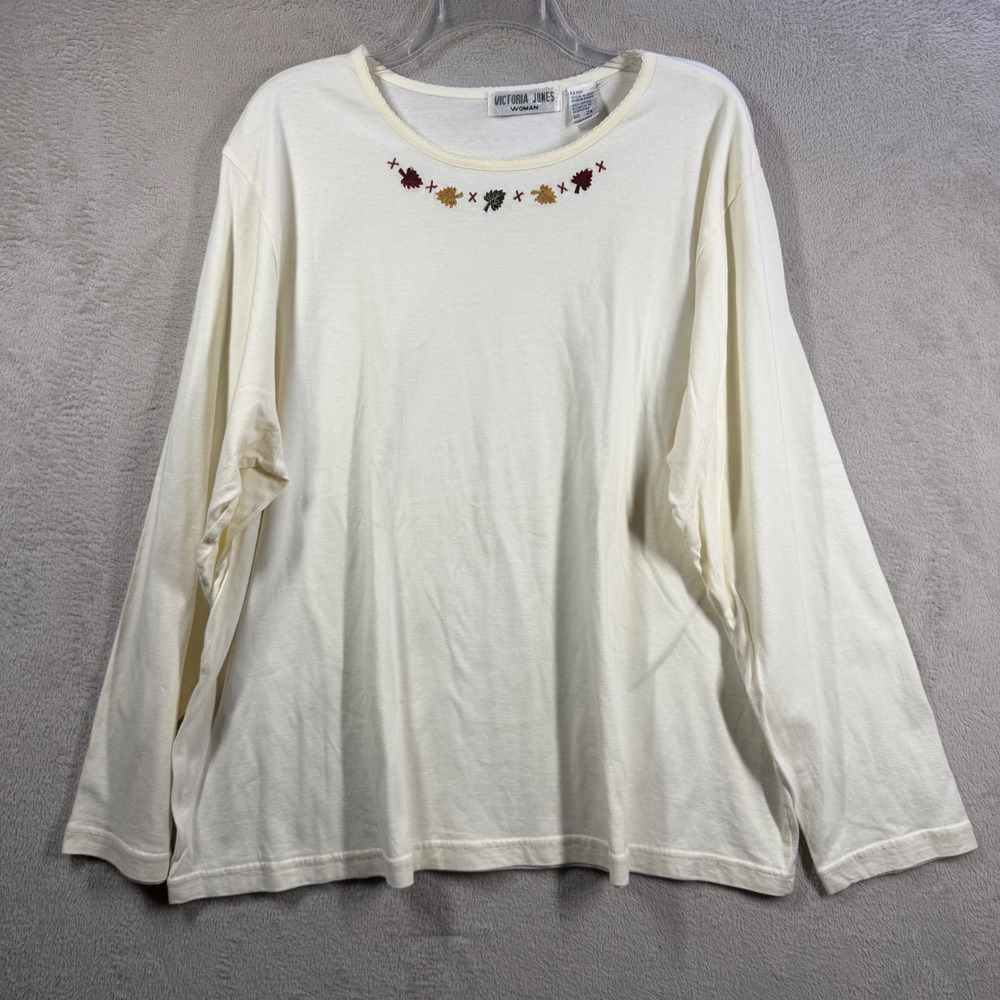 Victoria Jones Top Women 2X Cream Fall Harvest Halloween Embroidered Leaf Tee